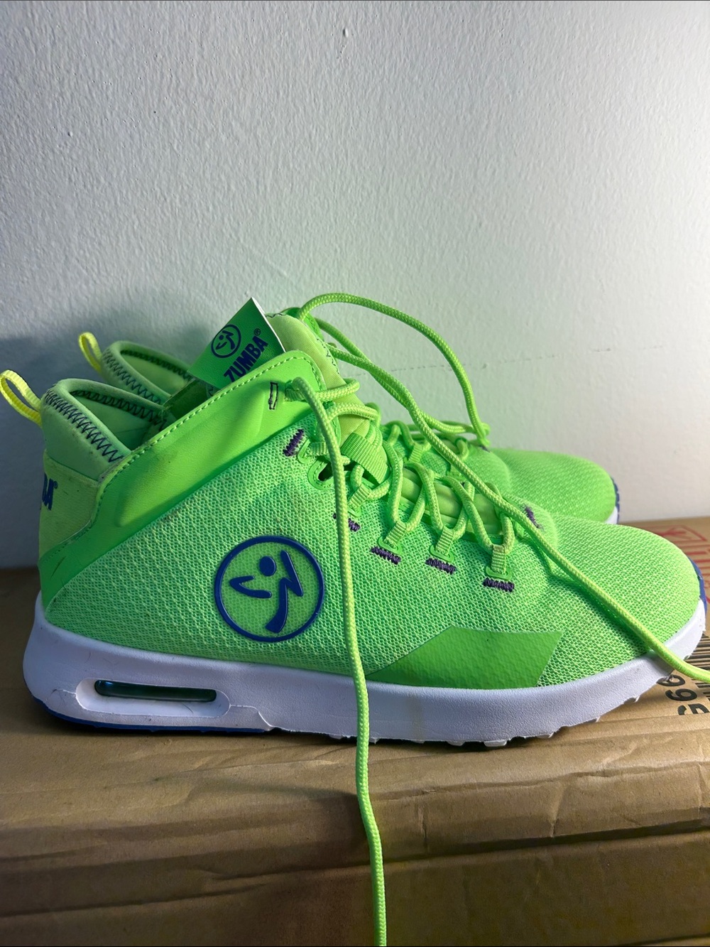 Zumba Fitness Bright Lime Green Mesh Sneakers